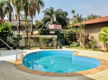 Casa · 508m² · 7 Quartos · 5 Vagas · Casa Térrea no Campo Belo junto ao Brooklin velho com 7 quartos , 6 suítes 5 vagas com piscina !