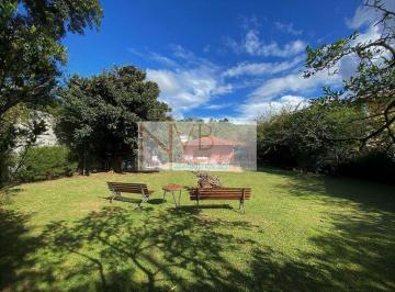 Casa · 285m² · 3 Quartos · 4 Vagas · Casa à Venda no Vale do Rio Cotia, 3 Suítes, 285m² – Carapicuíba