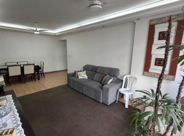 Apartamento · 119m² · 2 Quartos · Alugo Apartamento reformado e mobiliado de 2 dormitórios no José Menino em Santo