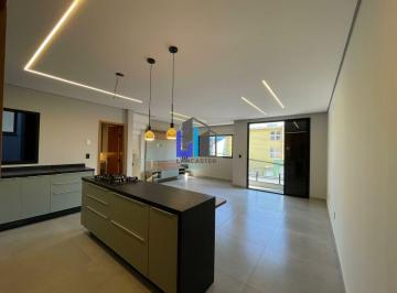 Casa · 156m² · 3 Quartos · 4 Vagas · Sobrado com 3 dormitórios,1 suíte, 4 vagas de garagem, na Vila Dusi