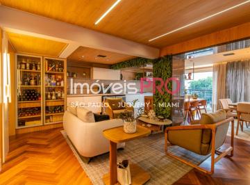 Apartamento · 174m² · 2 Quartos · 4 Vagas · Onde o luxo encontra a exclusividade em Moema Pássaros.