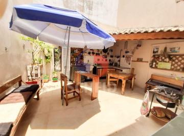 Casa · 170m² · 3 Quartos · 3 Vagas · Sobrado 3 dormitórios, 1 suíte com closet  à venda na Vila Marari.