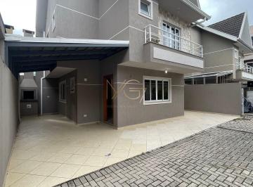 Casa · 12435m² · 3 Quartos · 2 Vagas · Sobrado à venda em Curitiba/PR