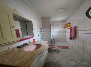 Casa · 180m² · 3 Quartos · 5 Vagas · Imperdível Sobrado à Venda em São Paulo-SP, 3 Quartos, 2 Suítes, 3 Banheiros, 5 Vagas, 250m² na Pedr