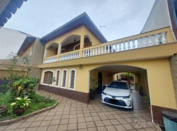 Casa · 180m² · 3 Quartos · 5 Vagas · Imperdível Sobrado à Venda em São Paulo-SP, 3 Quartos, 2 Suítes, 3 Banheiros, 5