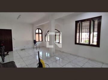 Casa · 240m² · 2 Quartos · 3 Vagas · Casa à Venda - Santa Maria, 2 Quartos, 240 m2