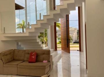 Casa · 440m² · 4 Quartos · 9 Vagas · Casa de luxo em condomínio à venda em Jandira-SP: 4 quartos, 4 suítes, 6 banheiros e 9 vagas de gara