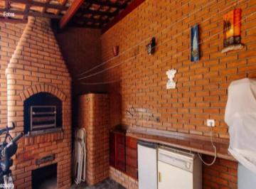 Casa · 240m² · 3 Quartos · 2 Vagas · Sobrado à venda 240m² 3 dormitórios 1 suíte 3 banheiros 2 vagas de garagem Jardim Textil.