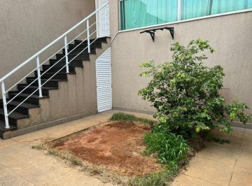 Casa · 272m² · 3 Quartos · 3 Vagas · Sobrado à venda com 3 Suítes na Vila Carrão