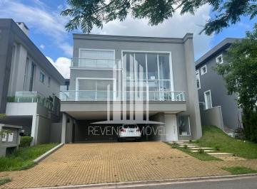 Casa · 430m² · 4 Quartos · 6 Vagas · Imóvel de luxo em Alphaville: Casa à venda com 4 quartos, 4 suítes, 5 banheiros e 6 vagas de garagem