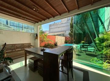 Apartamento · 400m² · 3 Quartos · 2 Vagas · CASA VENDA - BALNEARIO CAMBORIU