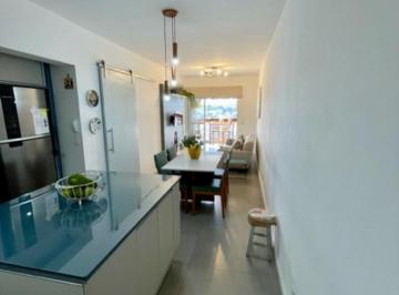 Apartamento · 70m² · 2 Quartos · 2 Vagas · Exclusivo apartamento a venda rua Araguaia com vagas fixas determinadas e varanda com churrasqueira.