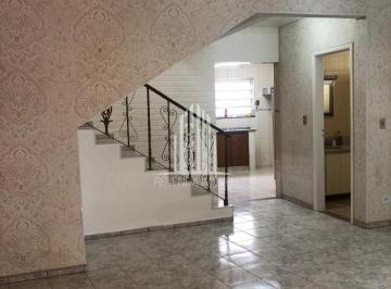 Casa · 200m² · 5 Quartos · 3 Vagas · Imperdível! Casa à venda em SP na Vila Formosa com 5 quartos, 1 suíte e 3 vagas de garagem. Venha co