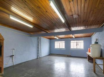 Casa · 303m² · 3 Quartos · 2 Vagas · Casa em Baeta Neves, 303m², 3 Dormitórios.