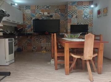 Casa · 130m² · 3 Quartos · 3 Vagas · Charmoso Sobrado no Jardim das Acácias - Venda