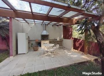 Casa · 500m² · 3 Quartos · 4 Vagas · Casa de condomínio 3 dorm 3 suítes