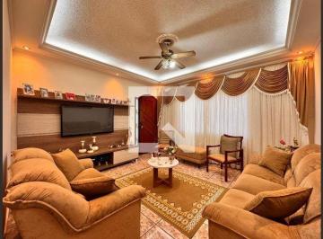 Casa · 212m² · 4 Quartos · 2 Vagas · Casa à Venda - Parque Oratório, 4 Quartos, 212 m2
