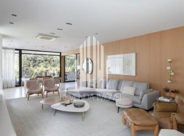 Casa · 415m² · 4 Quartos · 2 Vagas · Imóvel de Luxo à Venda em Barueri-SP: 4 Quartos, 4 Suítes, 3 Salas, 6 Banheiros, 2 Vagas de Garagem 