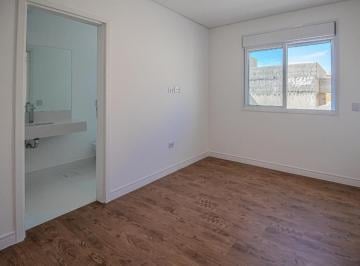 Casa · 365m² · 4 Quartos · 4 Vagas · Casa em Alphaville | 4 Suítes, Piscina | Santana de Parnaíba