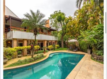 Casa · 622m² · 4 Quartos · 5 Vagas · Casa em condomínio com 04 dormitorios 04 suítes direito 5 vagas de garagem.