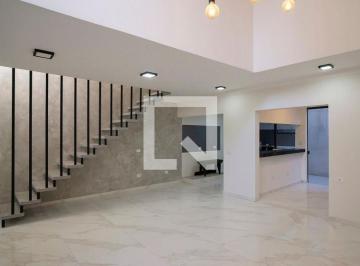 Casa · 180m² · 3 Quartos · 5 Vagas · Casa à Venda - Centro, 3 Quartos, 180 m2