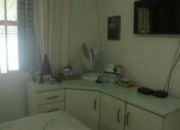 Casa · 140m² · 3 Quartos · 2 Vagas · Imperdível Sobrado à Venda em São Paulo-SP, Bairro Socorro: 3 Quartos, 1 Suíte, 2 Banheiros, 2 Vagas