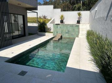 Casa · 270m² · 3 Quartos · 6 Vagas · Casa no Cond. Reserva Santa Maria - Moderna, 3 suítes, piscina e gourmet!
