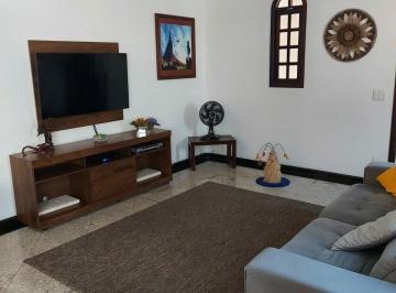 Casa · 340m² · 4 Quartos · 6 Vagas · CASA À VENDA EM OSASCO