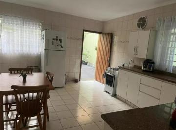 Casa · 200m² · 3 Quartos · 3 Vagas · Sobrado à venda no Jardim Brasil (Zona Norte) com 200m² 3 dormitórios 3 banheiros 3 vagas