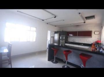 Casa · 250m² · 3 Quartos · 5 Vagas · Sobrado Vila Mussolini SBC