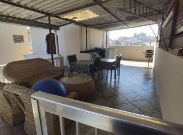 Casa · 182m² · 2 Quartos · casa térrea sendo ponto excelente para comercio