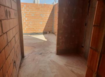 Apartamento · 50m² · 2 Quartos · 2 Vagas · Apartamento sem condomínio com elevador á venda no Jardim Pilar em Santo André com 2 dormitórios,