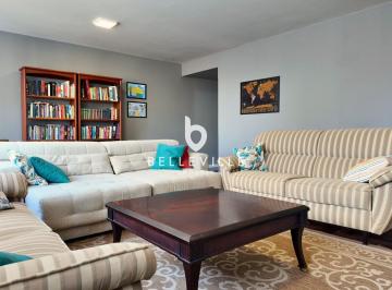 Apartamento · 148m² · 3 Quartos · Apartamento à venda com 3 quartos (1 suíte), Centr