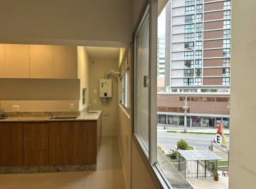 3d30dbb2b8a5f4efefbed2b84bd0d4da383f1dae · Apartamento à venda, 57 m² por R$ 645.000,00 - Centro - Florianópolis/SC