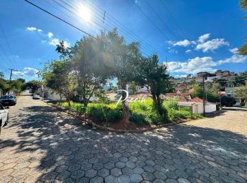 976967f4ecde2f464c5f5e96df778b8a9167ac5c · Terreno em São Lourenço