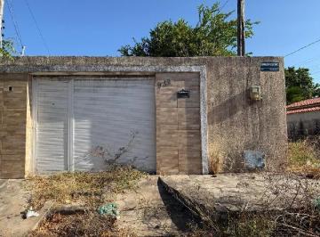 img0 · Oportunidade Única em CASCAVEL - CE | Tipo: Casa | Negociação: Venda Online | Situação: Imóvel
