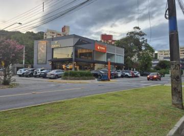 79cf67be477b98ea22d3887ed769c7f7.JPEG · SALA COMERCIAL