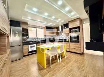 Casa · 193m² · 4 Quartos · 4 Vagas · Casa a Venda em Conselheiro Lafaiete