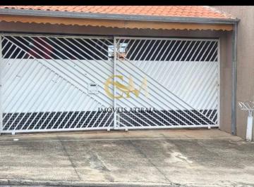Casa · 180m² · 3 Quartos · 2 Vagas · Duas Casas no Mesmo Terreno – Ótima Localização! Morar ou investir
