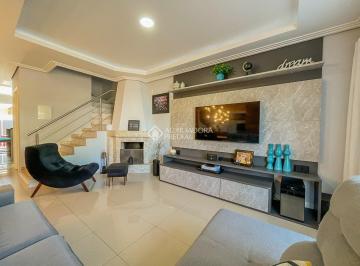 Casa · 136m² · 3 Quartos · 2 Vagas · Casa - 3 quartos - Suíte - Lareira - Churrasqueira - Pátio - Lagos de Nova Ipanema