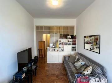 Apartamento · 46m² · 1 Quarto · Studio 46m² em Copacabana poucos passos da Praia