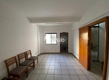 5c7m6qrrsyw1770580609577.jpg · Sala comercial para alugar no Centro de Itajaí