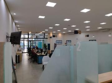Comercial · 310m² · Loja com 310m² Santo Amaro -