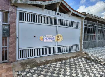 Casa de 2 quartos, Mongaguá · Casa à venda em Mongaguá a apenas 200 metros da Praia!