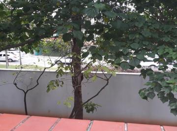 Comercial · 300m² · Casa comercial para alugar no Brooklin com 3 dormitórios, edícula, 5 vagas, 300m²