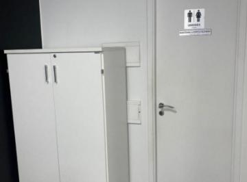 Comercial · 75m² · Sala comercial com vaga na Vila Cordeiro,com duas vagas