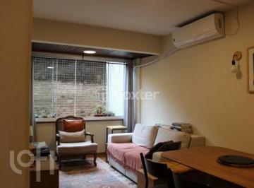 e8ae5130 · Apartamento, 1 dormitórios, 46.66 m², em Centro Histórico