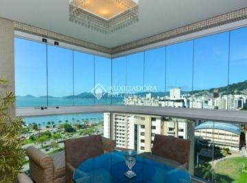 Apartamento · 139m² · 3 Quartos · 2 Vagas · Ótimo apartamento no Centro de Florianópolis
