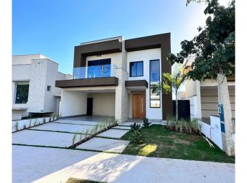 Casa de 3 quartos, Salto · Central Parque 3 suítes/escritório/piscina