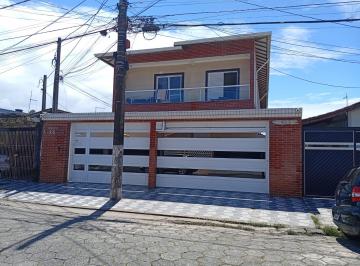 Casa de 2 quartos, Praia Grande · Casa de Condomínio, situada no bairro maracanã, possuindo 02 dormitórios,